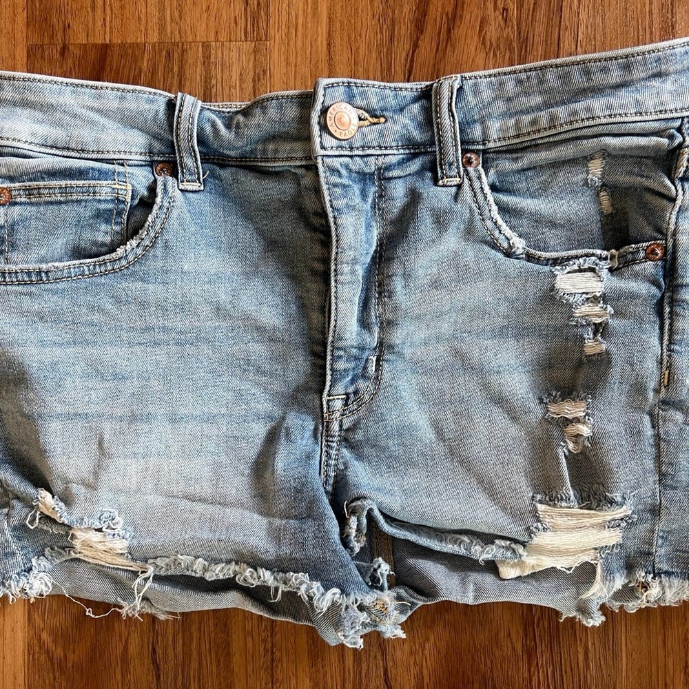American Eagle Shorts Size 12